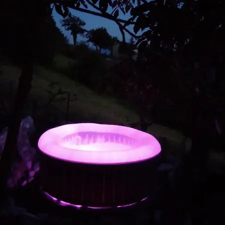 L'alpaca Della Rossa - Genga (Ancona)