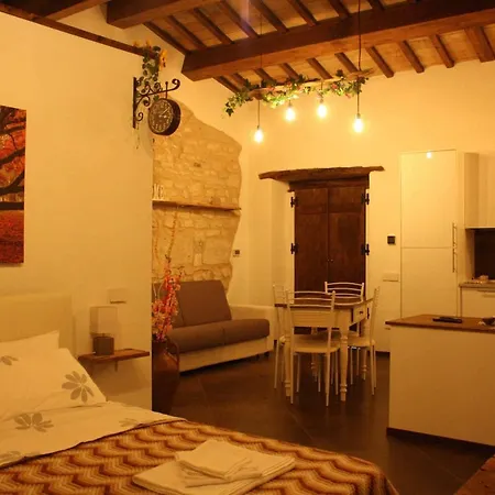 L'alpaca Della Rossa - Genga (Ancona)