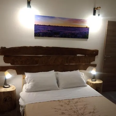 Apartament L'alpaca Della Rossa - Genga (Ancona)