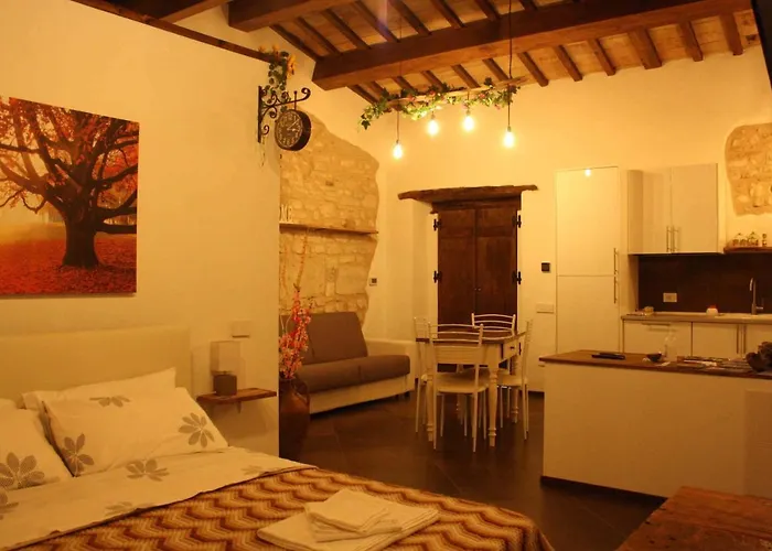 L'alpaca Della Rossa - Genga (Ancona)