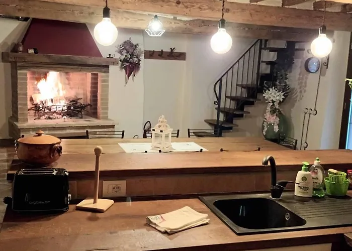 Apartment L'alpaca Della Rossa - Genga (Ancona)